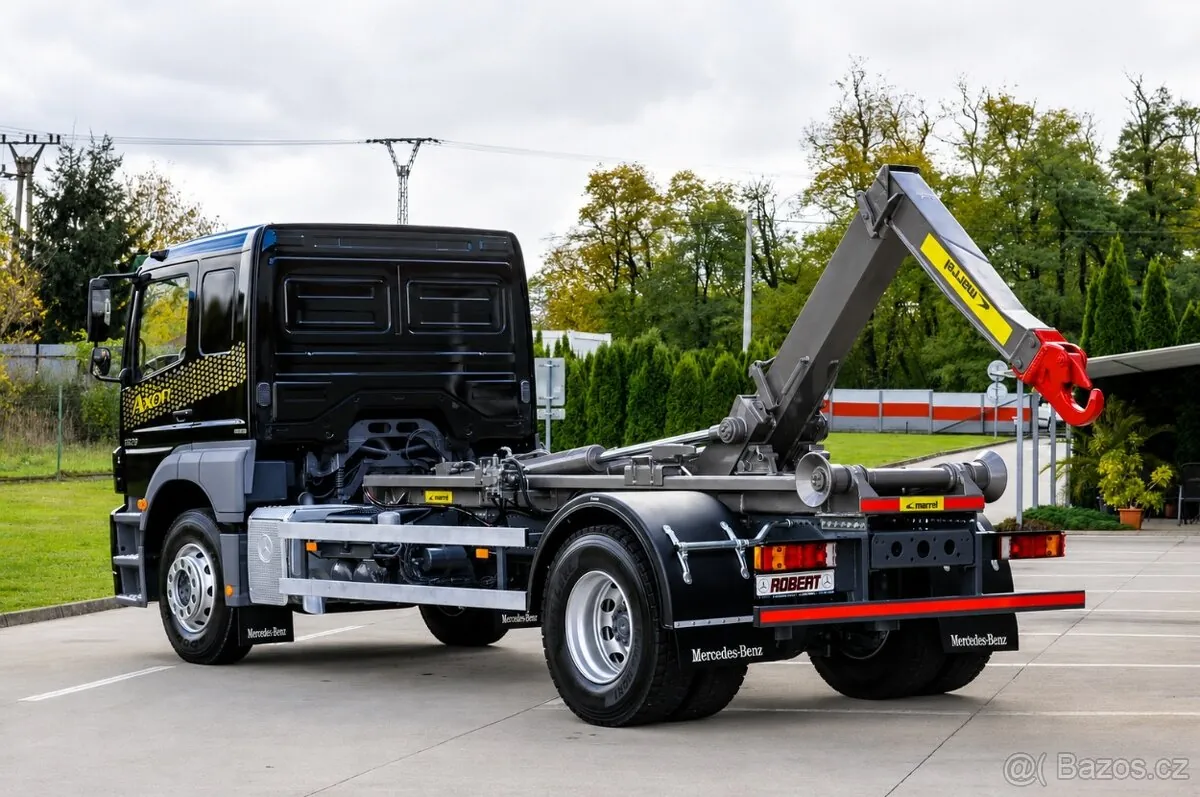 Mercedes-Benz Axor 2012 photo 5