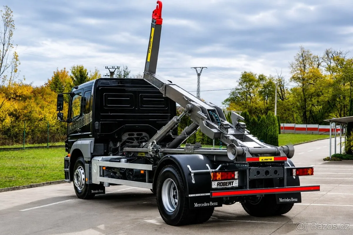 Mercedes-Benz Axor 2012 photo 2
