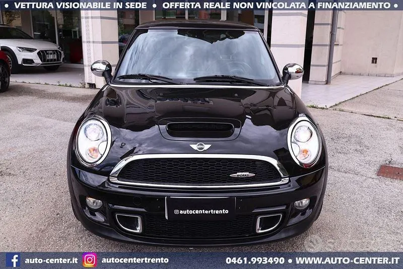 Mini Mini John Cooper Works 2011 photo 4