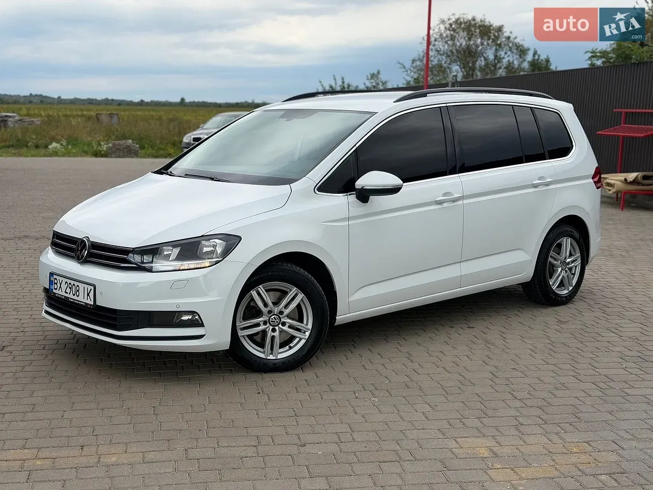Volkswagen Touran 2020 photo 5