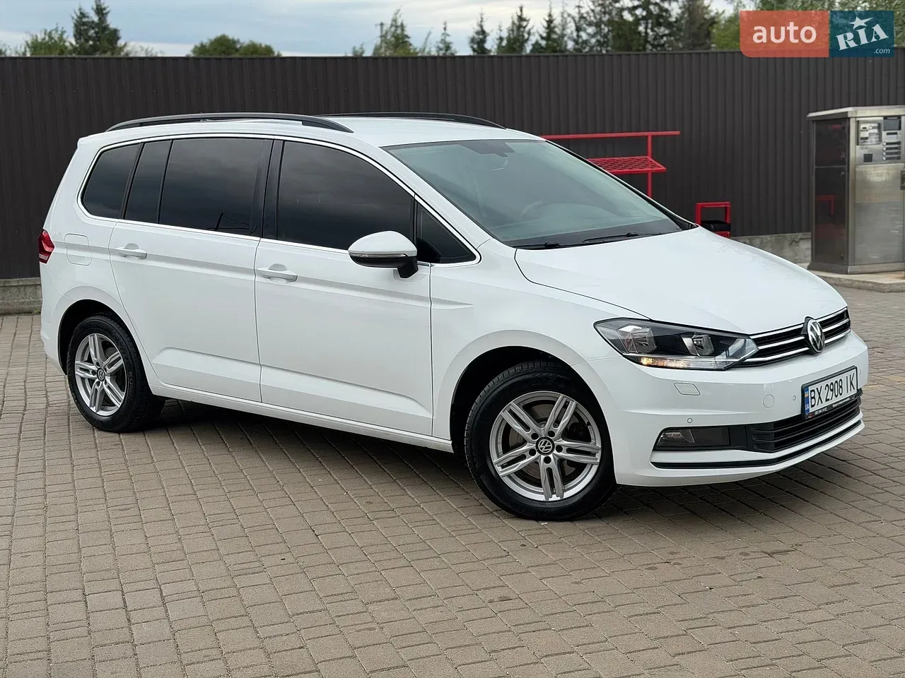 Volkswagen Touran 2020 photo 4