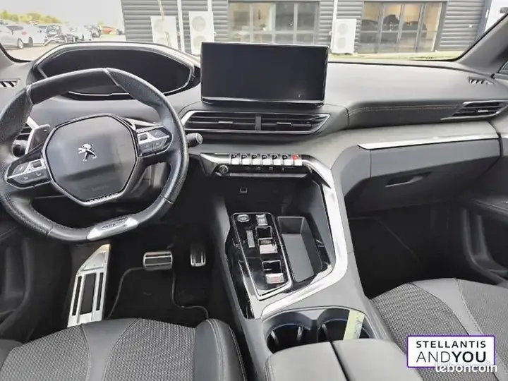 Peugeot 5008 2024 photo 2