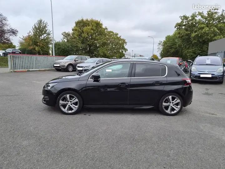 Peugeot 308 2017 photo 2