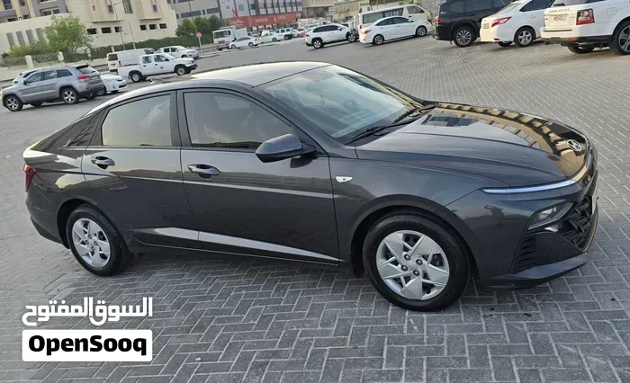 Hyundai Accent 2025 photo 3