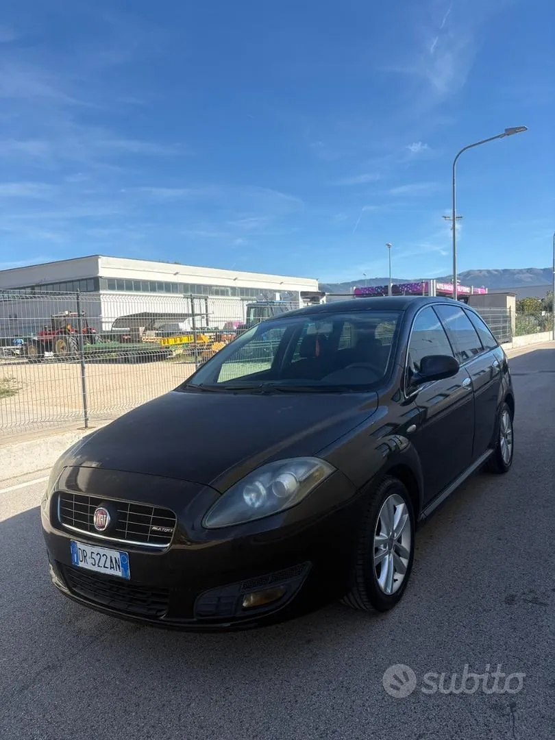 Fiat Croma 2008 photo 2