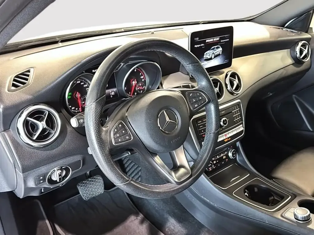 Mercedes-Benz Gla 2020 photo 4