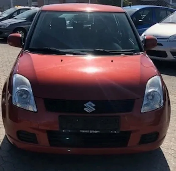 Suzuki Swift 2007 photo 4