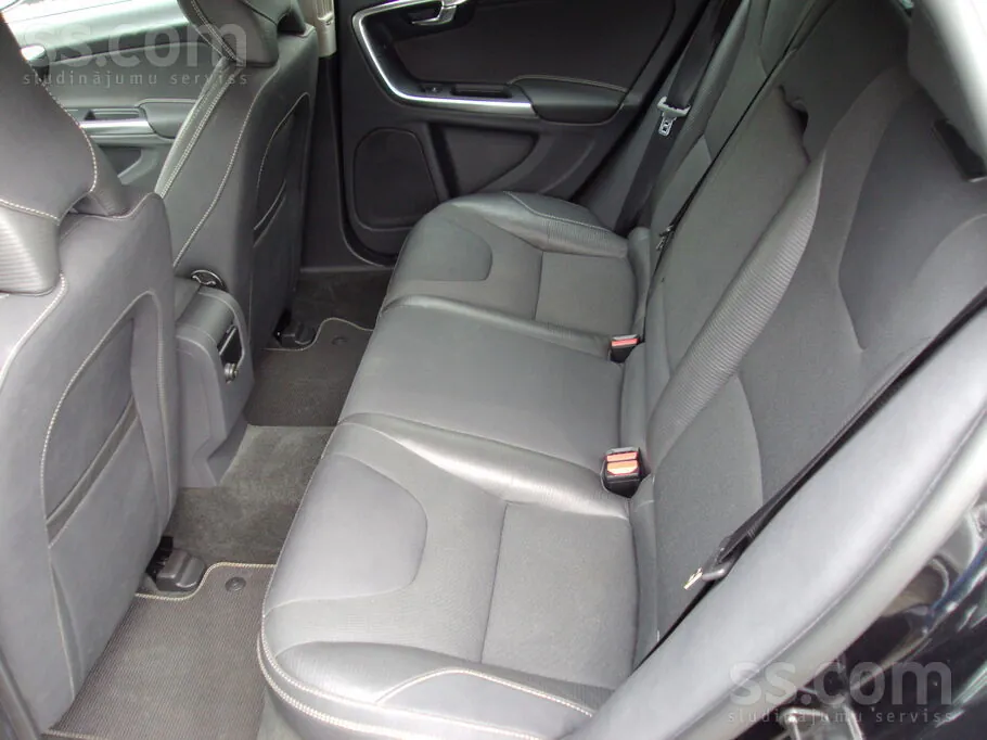 Volvo V60 2012 photo 5