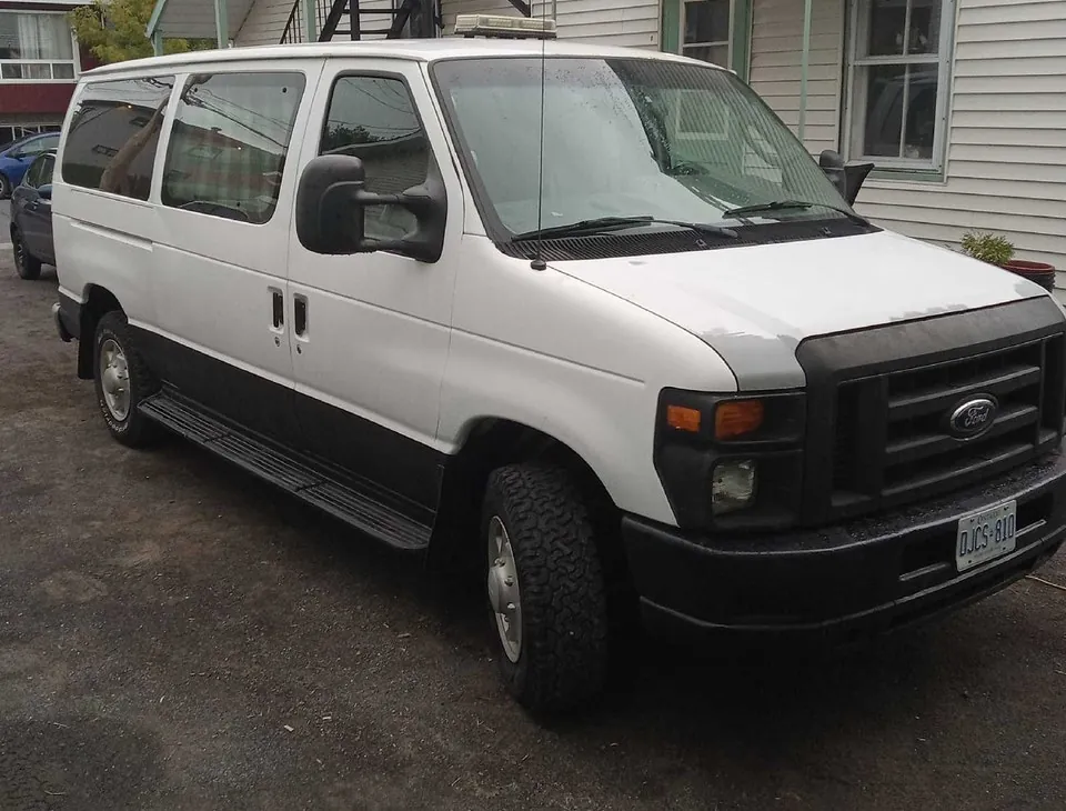 Ford E-150