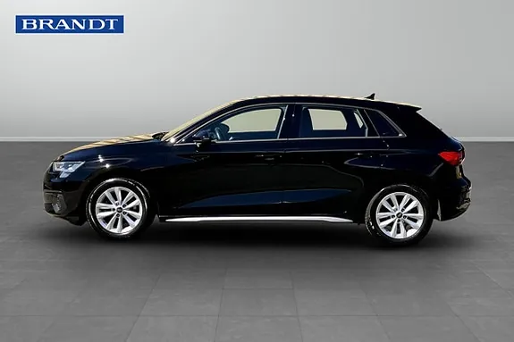Audi A3 2023 photo 3