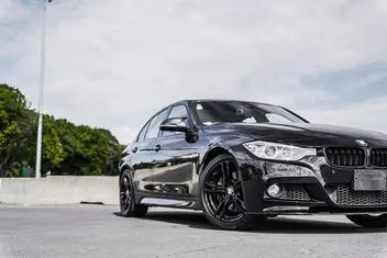 BMW 335I 2013 photo 3