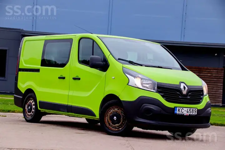 Renault Trafic 2015 photo 3