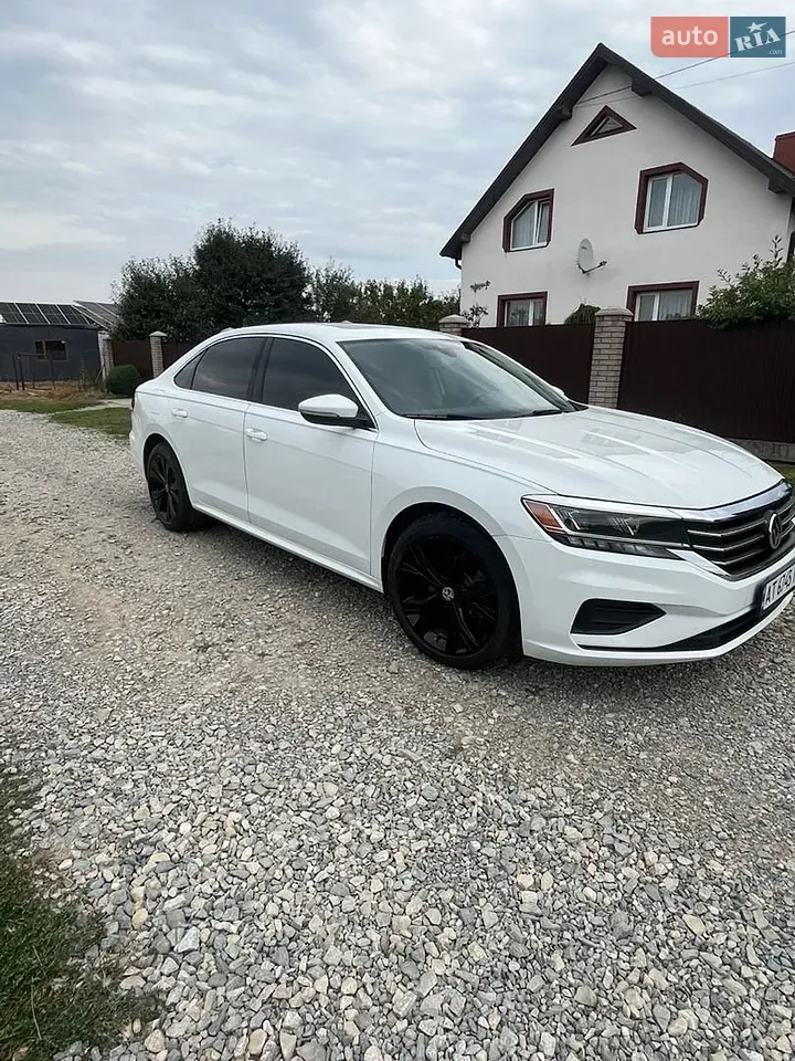 Volkswagen Passat 2021 photo 2