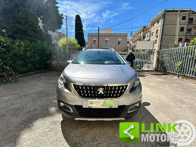 Peugeot 2008 2017 photo 3