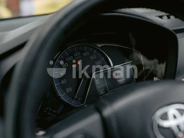 Toyota Axio 2018 photo 5