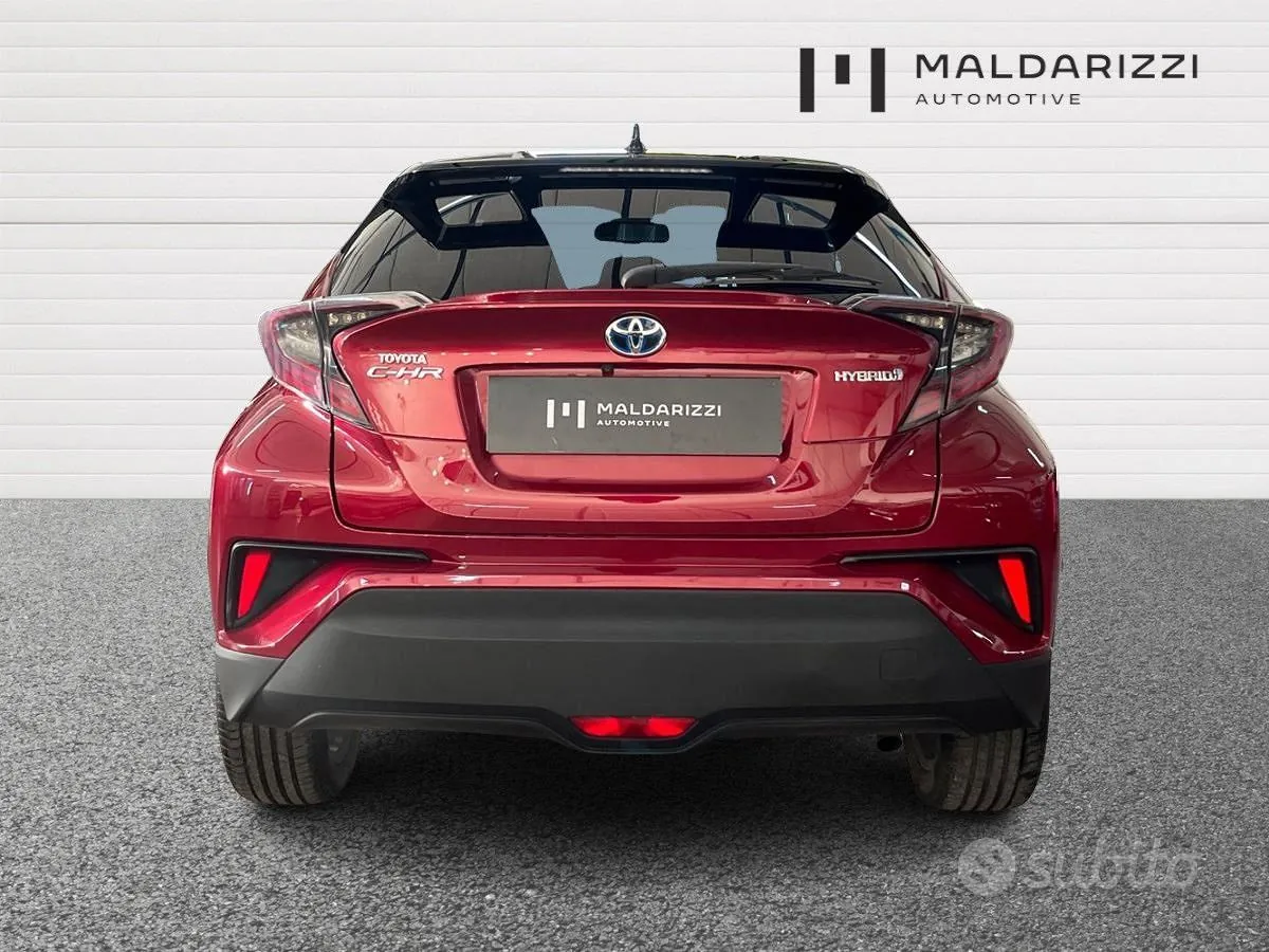 Toyota C-Hr 2018 photo 3