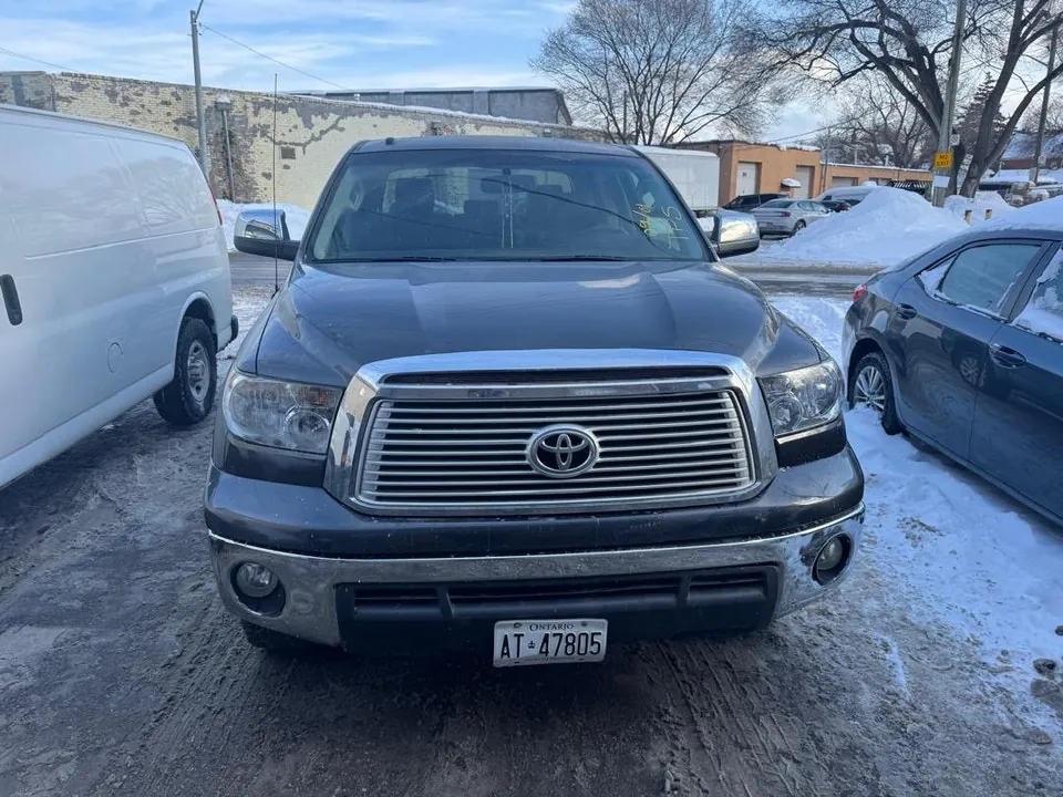 Toyota Tundra 2012 photo 3