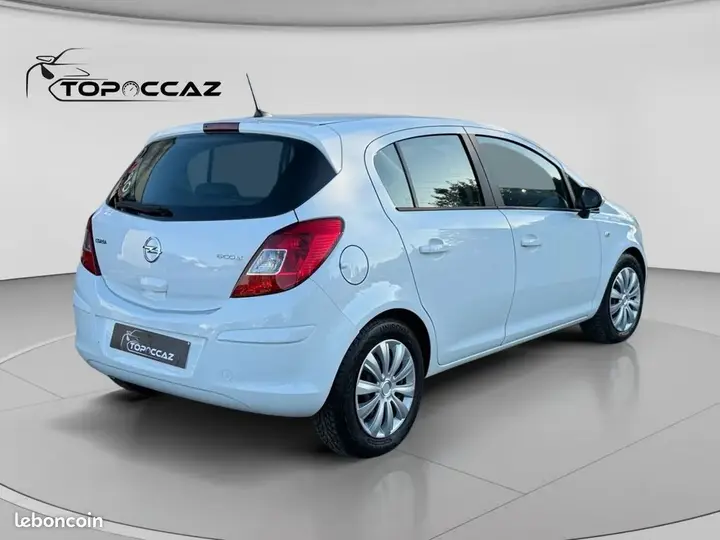 Opel Corsa 2012 photo 5