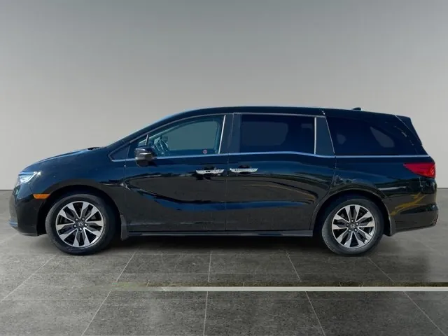 Honda Odyssey 2022 photo 2