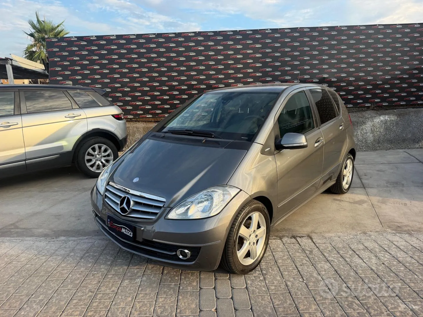 Mercedes-Benz A-Class 2010 photo 2