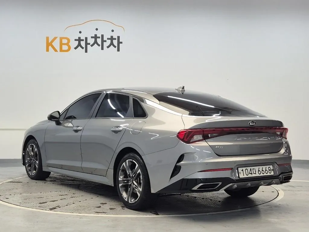 Kia K5 2020 photo 2