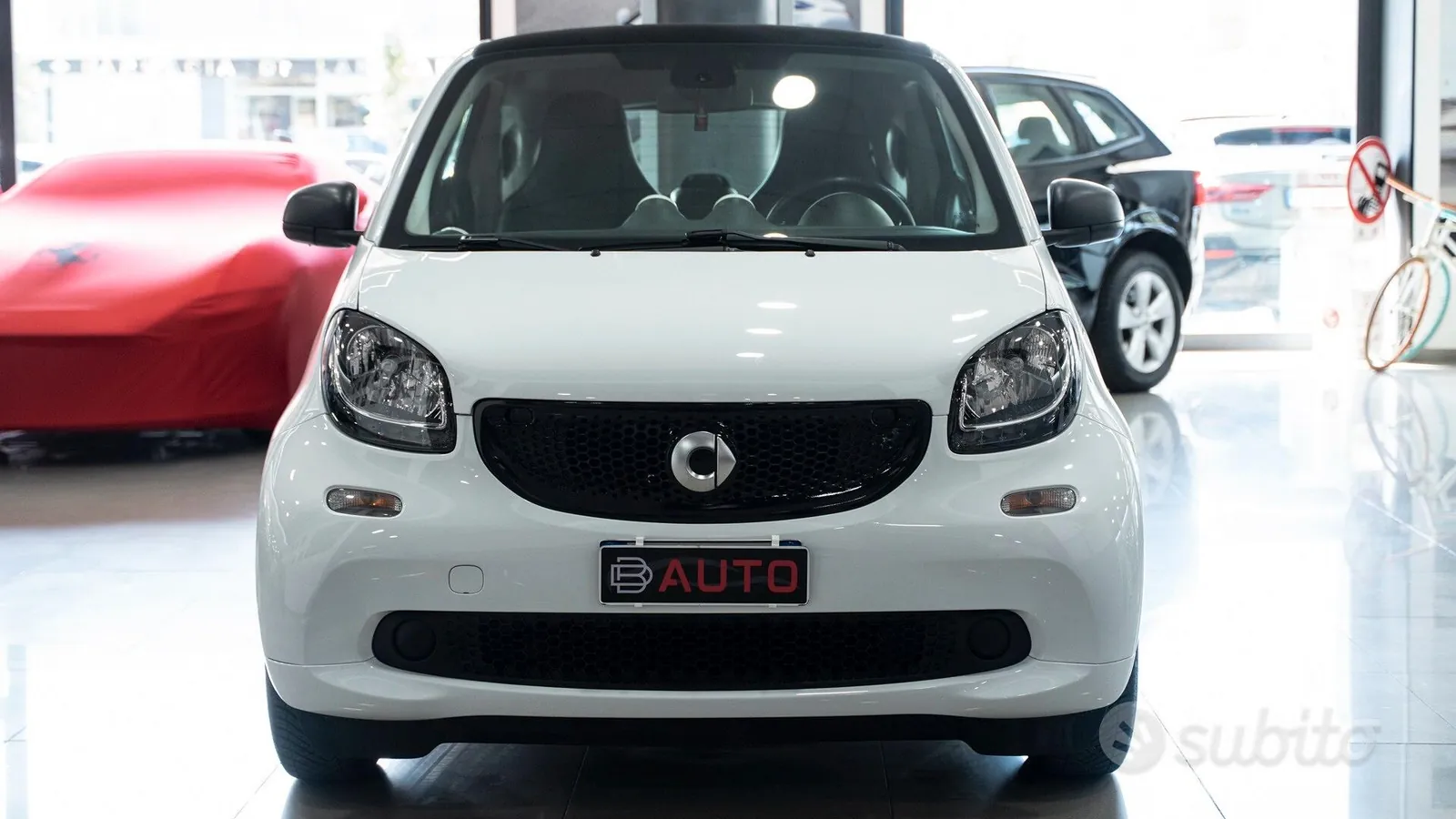 Smart Fortwo 2018 photo 2