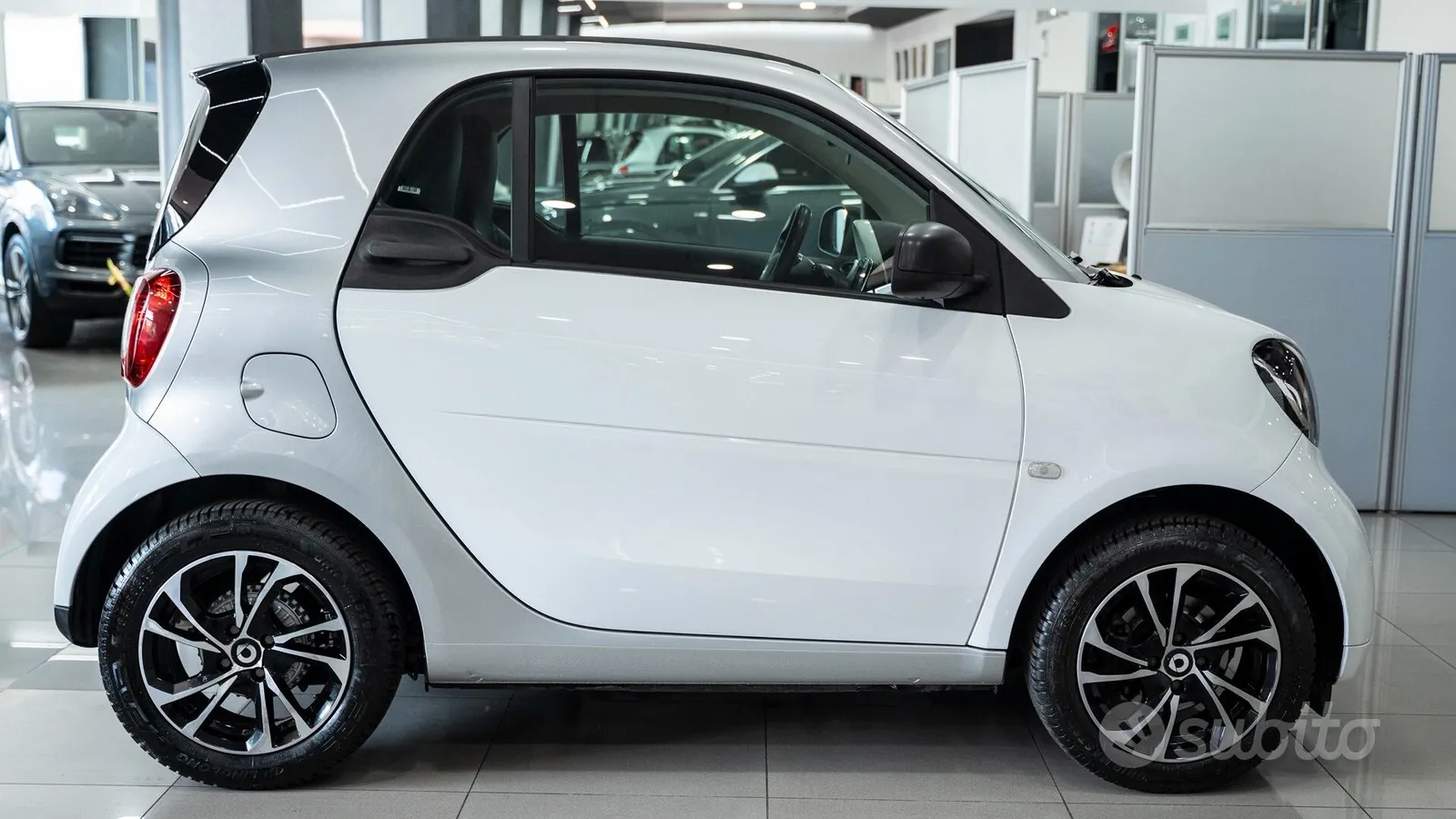 Smart Fortwo 2018 photo 3