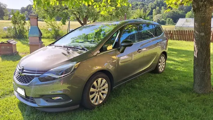 Opel Zafira Tourer