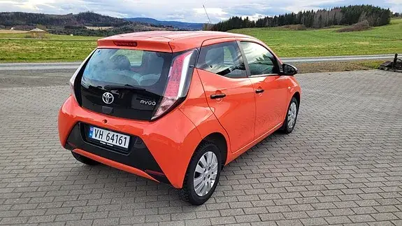 Toyota Aygo X 2014 photo 2