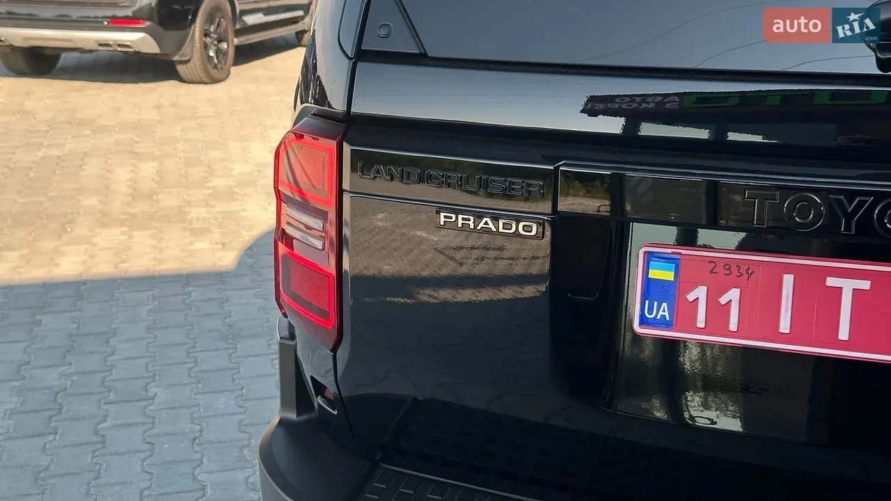 Toyota Land Cruiser Prado 2025 photo 5