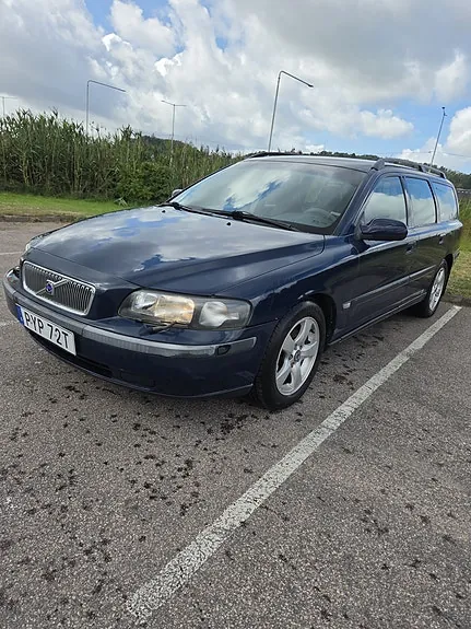 Volvo V70 2003 photo 2