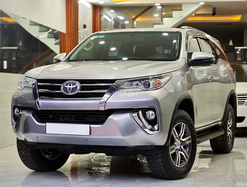 Toyota Fortuner 2019 photo 2