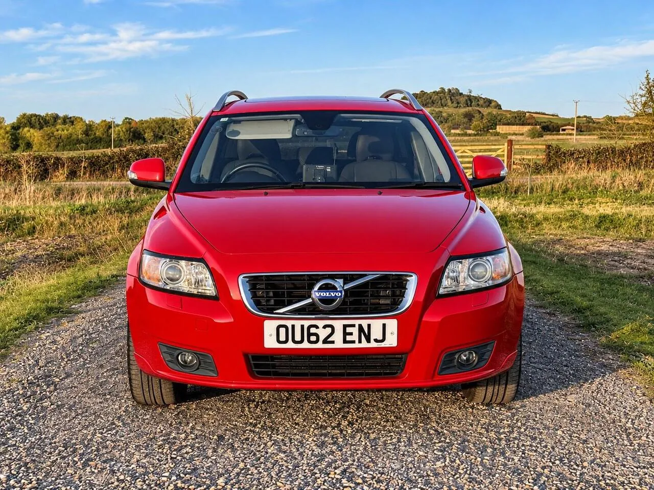 Volvo V50 2012 photo 2