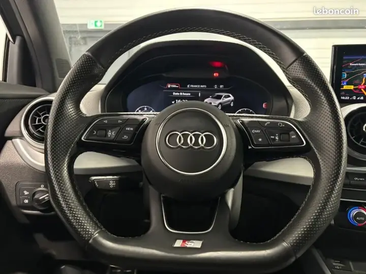 Audi Q2 2022 photo 4
