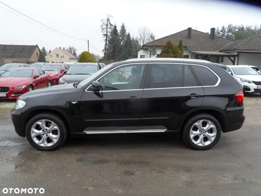 BMW X5 2011 photo 2
