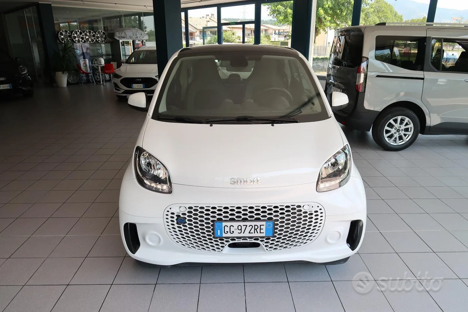 Smart Fortwo 2021 photo 2