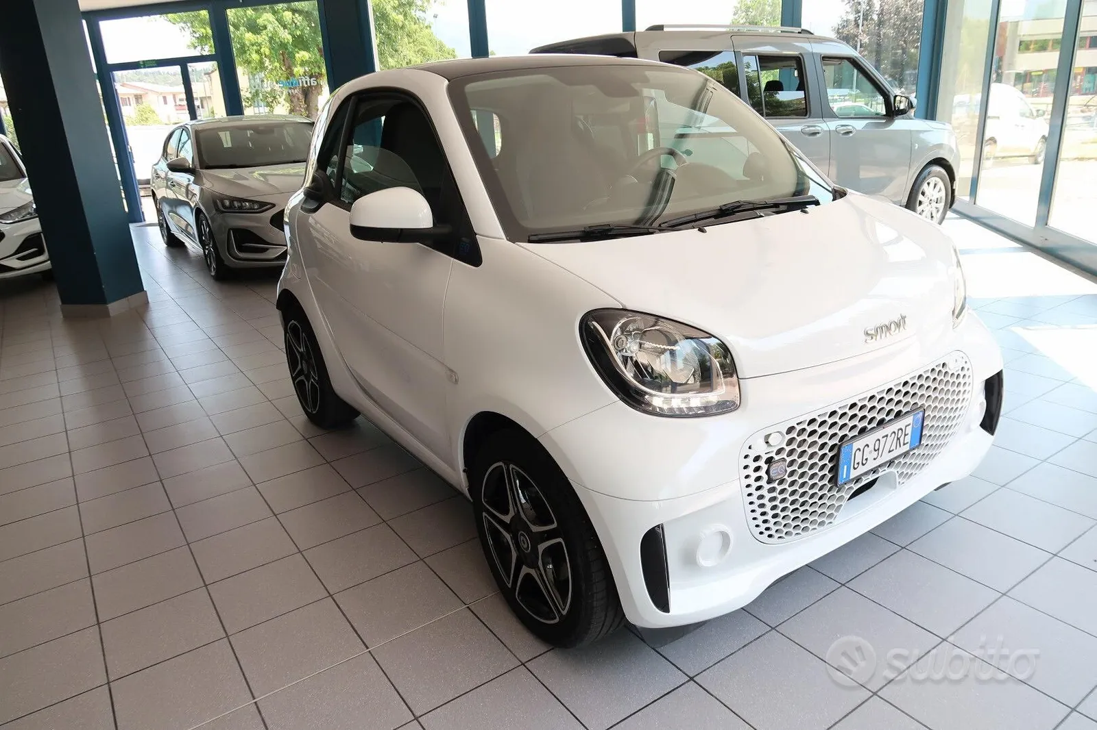 Smart Fortwo 2021 photo 3