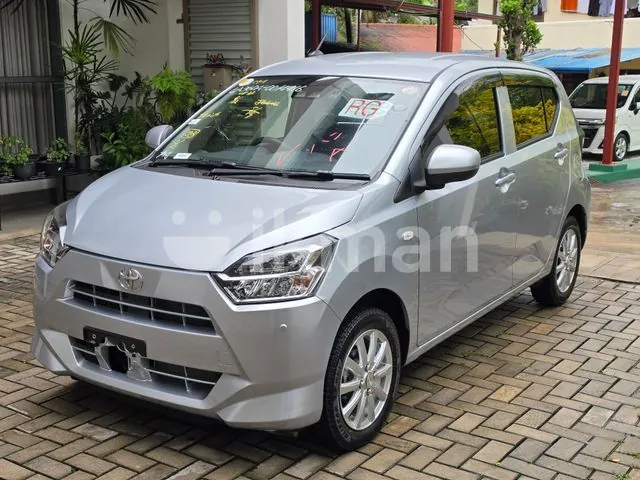 Toyota Pixis 2025 photo 2