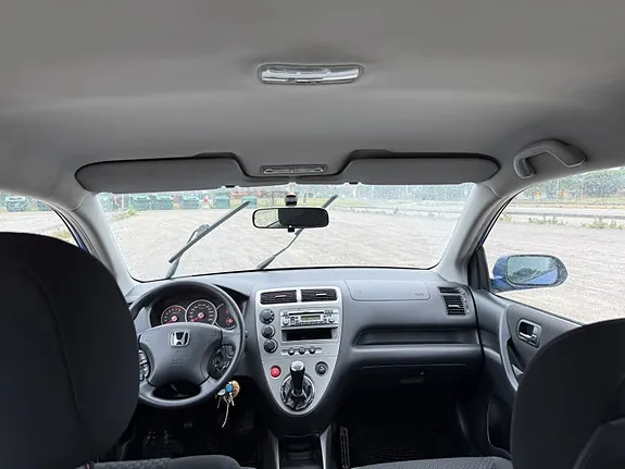 Honda Civic 2005 photo 4