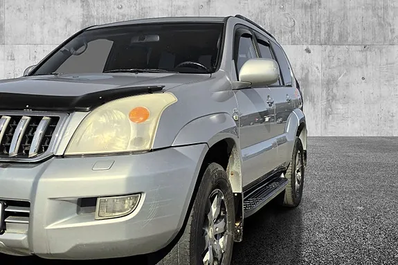 Toyota Land Cruiser 2005 photo 4