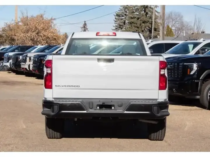 Chevrolet Silverado 1500 2026 photo 4