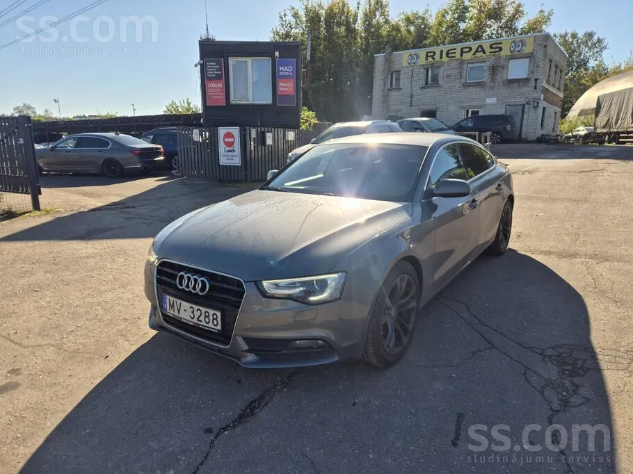 Audi A5 2012 photo 4