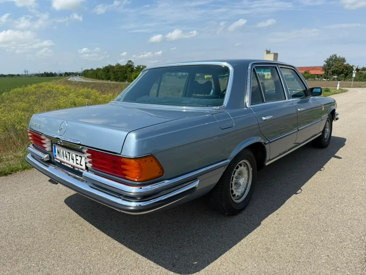Mercedes-Benz S-Class 1977 photo 3