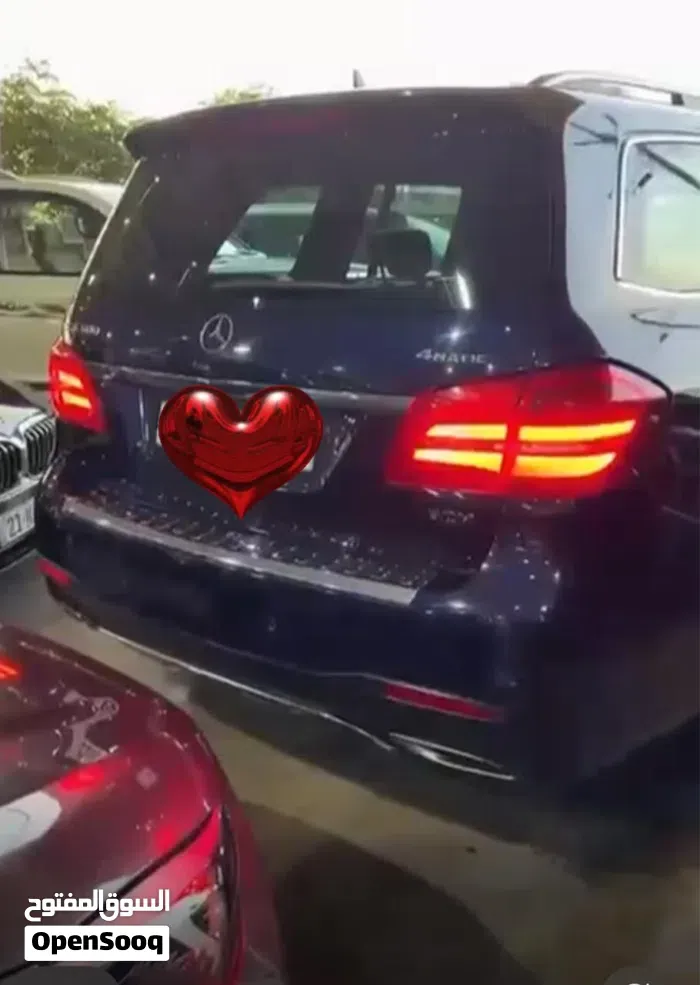 Mercedes-Benz Gls 500 2019 photo 2
