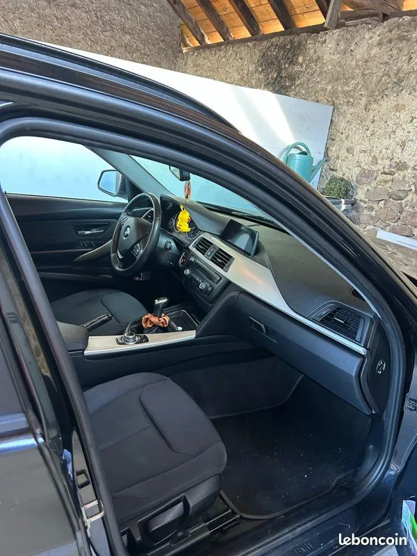 BMW 3 Series 2014 photo 2