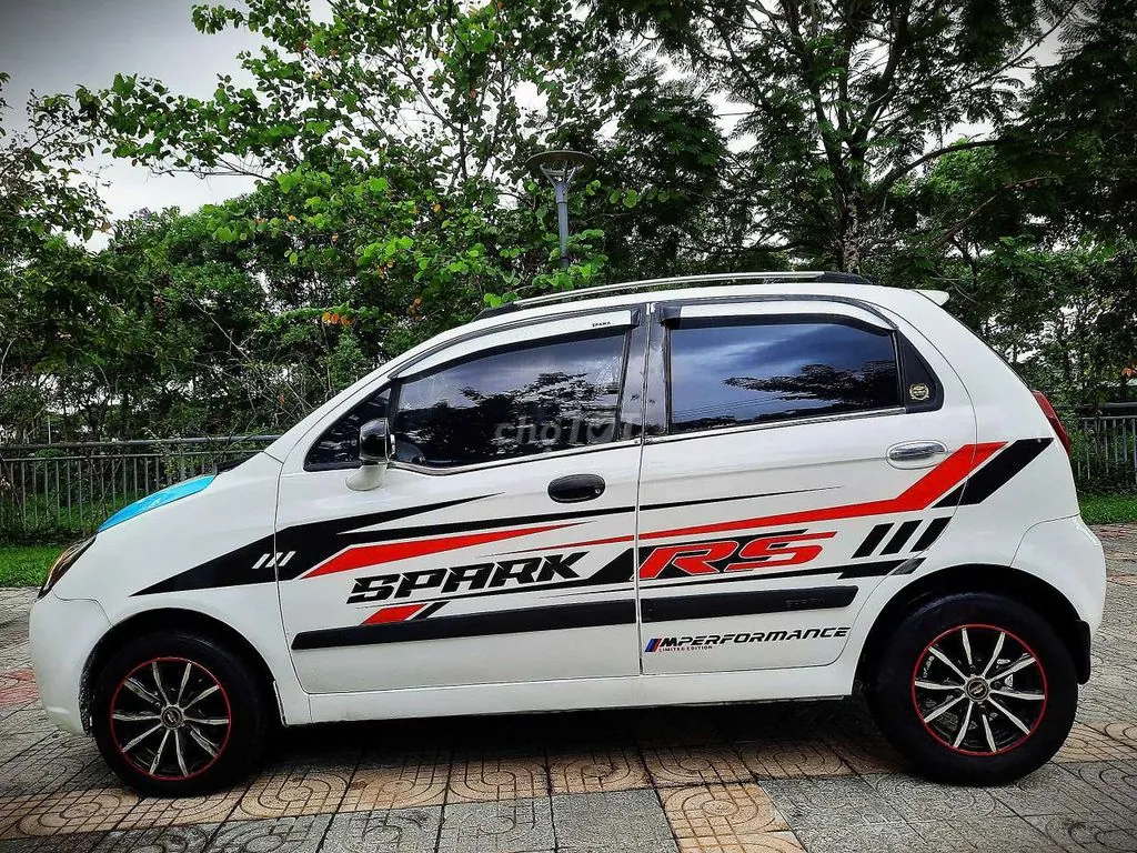 Chevrolet Spark 2009 photo 2