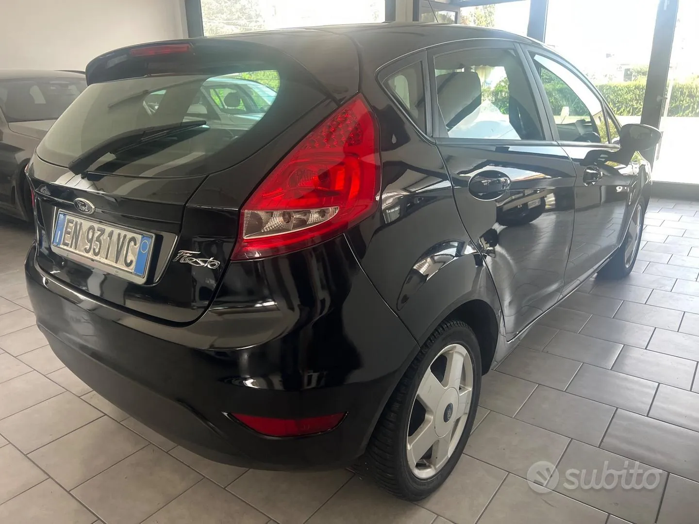 Ford Fiesta 2012 photo 4