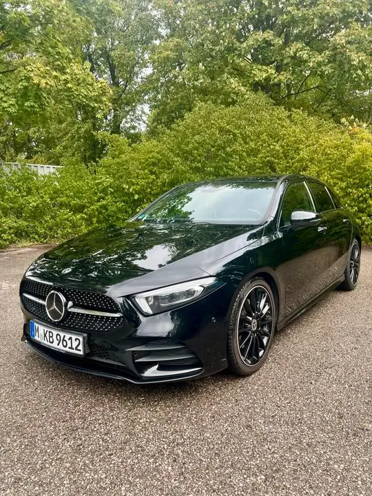 Mercedes-Benz A220 Amg Line