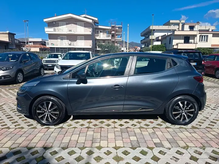 Renault Clio 2017 photo 5