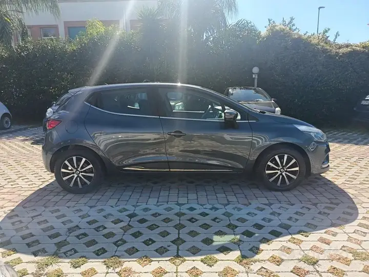 Renault Clio 2017 photo 4
